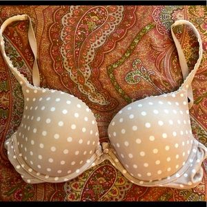 A1  Beige Bra Victoria’s Secret